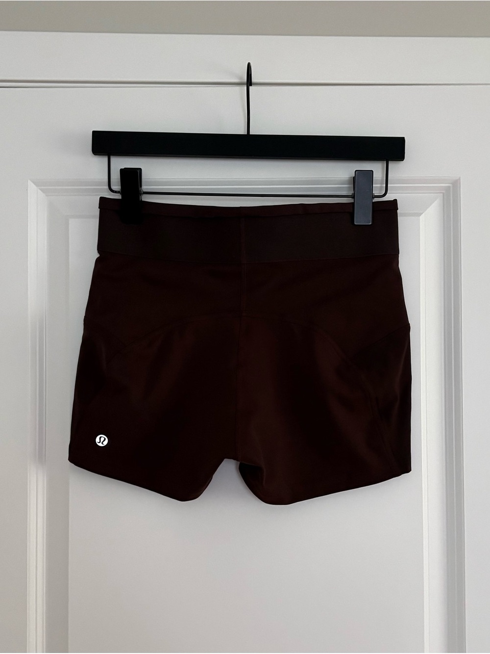 Lululemon License to Train Short - Picture 3 of 5